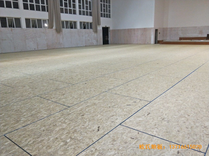 江蘇宿遷消防支隊籃球館運動木地板鋪設(shè)案例2